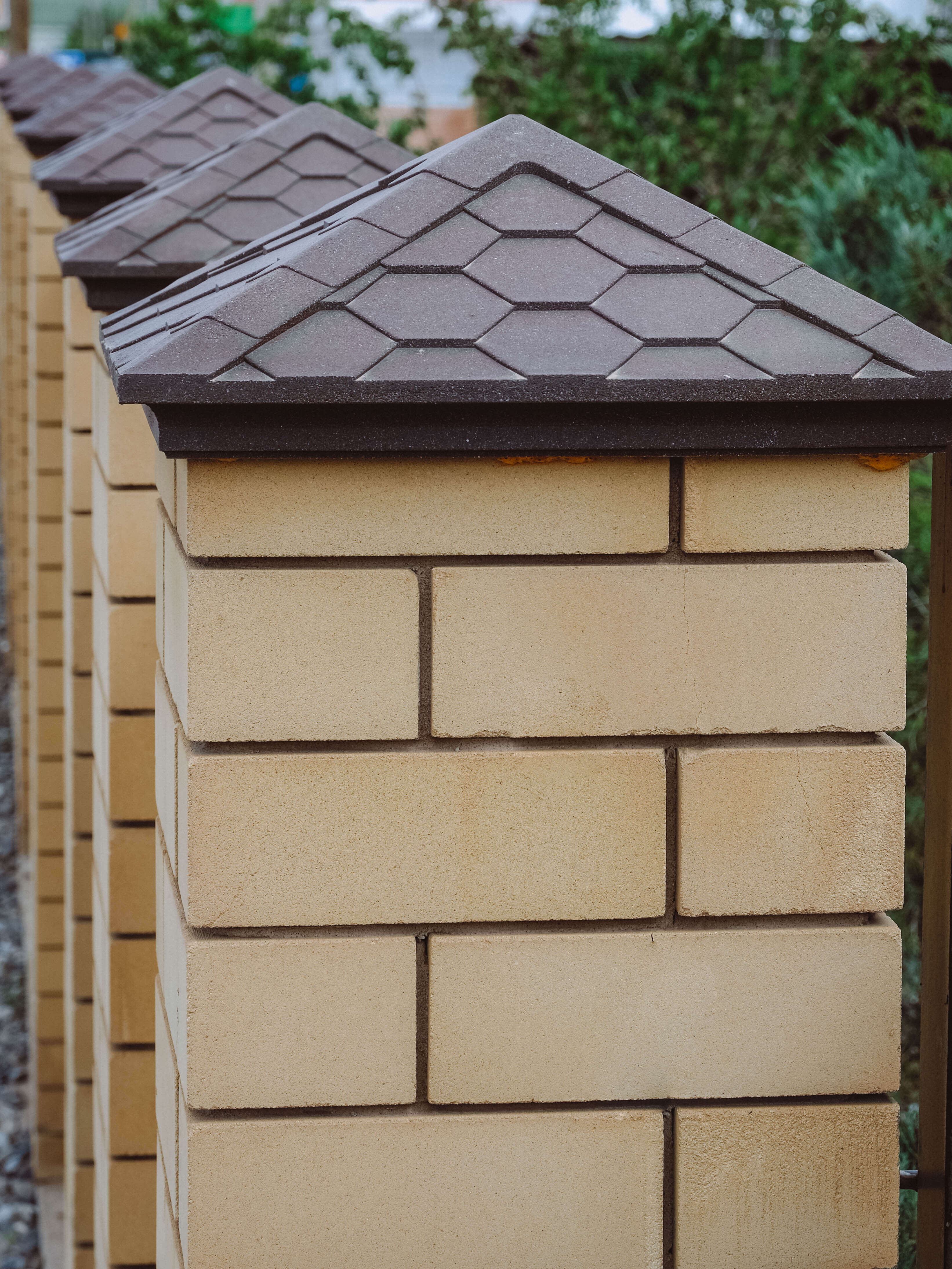 Колпак Zking Эверест Коричневый на столб 1.5х1.5 кирпича (390х390мм) в Назрани фото